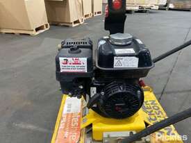 Wacker Neuson Plate Compactor Honda GX160 Petrol Engine Item Is In Used Condition - picture2' - Click to enlarge