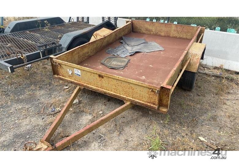Buy Used Box Trailer box Trailer Tautliner Trailer in , Listed on