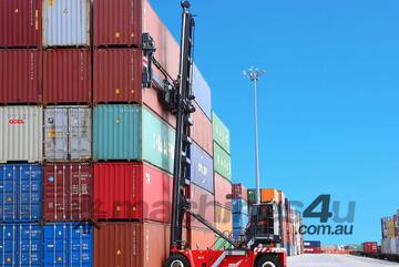 Lift Equipt - ECH10.6DS Empty Container Handling Lift Trucks