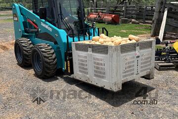 SUNWARD SWL3220 Skid Steer Loader