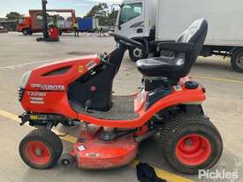 Kubota T2290 - picture1' - Click to enlarge