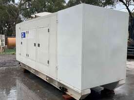 Generator 500kva FG Wilson - Great Condition, Ready for Work! - picture1' - Click to enlarge