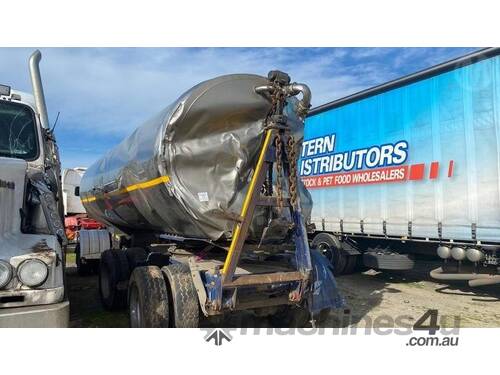 Byford Milk Tanker