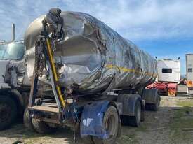 Byford Milk Tanker - picture2' - Click to enlarge