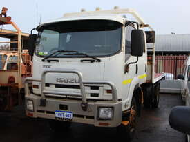 2010 ISUZU FH FSS TRAY TOP TRUCK - picture1' - Click to enlarge