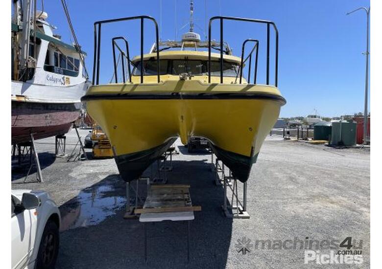 Used 1997 Cougar CAT 1997 Cougar Cat Fibreglass Catamaran Patrol Vessel