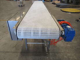 Plastic Intralox Belt Conveyor, 3950mm L x 500mm W x 880mm H - picture0' - Click to enlarge