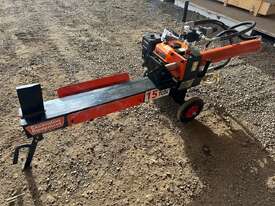 15 Ton Hydraulic Log splitter - picture2' - Click to enlarge