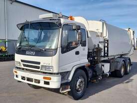 Isuzu F3 - picture1' - Click to enlarge