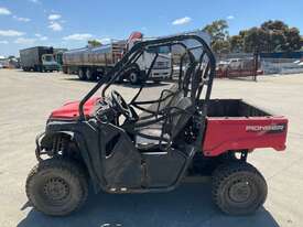 Honda Pioneer 520-2 ATV 4WD - picture2' - Click to enlarge