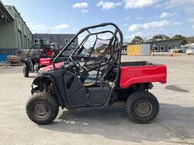 Honda Pioneer 520-2 ATV 4WD - picture2' - Click to enlarge