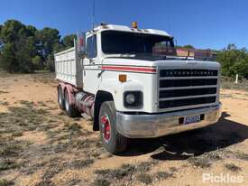 1980 International S Line Tipper Day Cab - picture0' - Click to enlarge