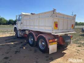 1980 International S Line Tipper Day Cab - picture1' - Click to enlarge