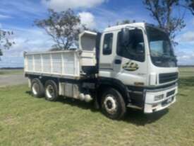 Used Immaculate 2005 ISUZU Giga Tipper - picture1' - Click to enlarge