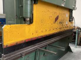 Hydraulic Press Brake Folder 60 Ton - picture0' - Click to enlarge