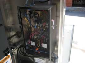 Industrial Ice Maker - picture2' - Click to enlarge