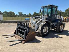 2016 Champion CL130TC Articulated Wheeled Loader - picture1' - Click to enlarge