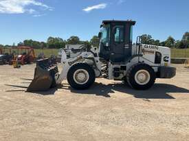 2016 Champion CL130TC Articulated Wheeled Loader - picture2' - Click to enlarge