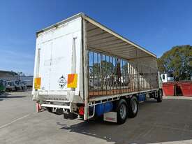 2007 Hino GH  Curtainsider 6x2 Curtainsider - picture2' - Click to enlarge
