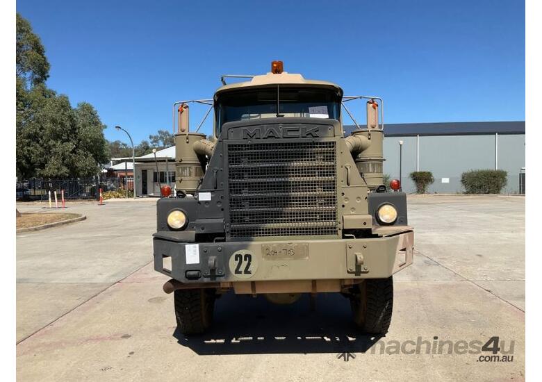 Buy Used 1985 Mack 1985 Mack RM6866 RS Water Tanker Open Bowl Scraper ...