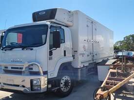 Isuzu FVL1400 - picture1' - Click to enlarge