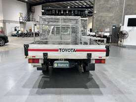 2021 Toyota Hilux Workmate Petrol - picture1' - Click to enlarge