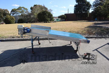 STAINLESS STEEL Incline Motorised Belt Conveyor - 2.74m long 1.2m wide - ADEP