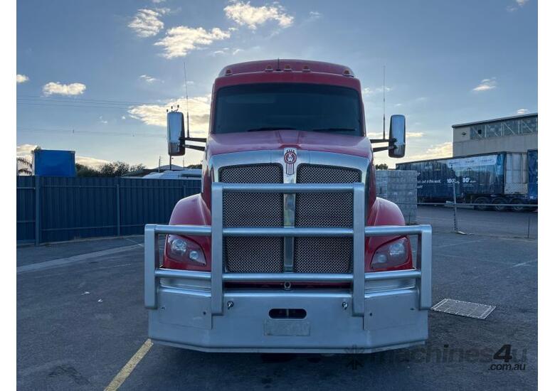 caption 2018 Kenworth T610 6x4 Sleeper Cab Prime Mover