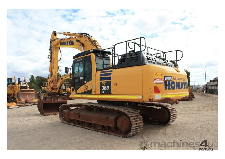 caption 2020 KOMATSU PC360LCL-11 Excavator