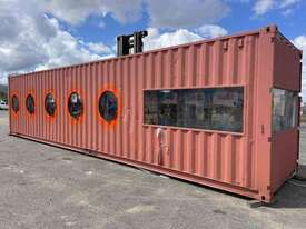 40' Modified Shipping Container - picture0' - Click to enlarge