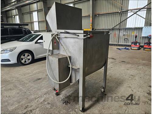 caption Paddle Animal Feed Mixer Machine