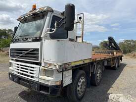 2001 VOLVO FM12 TRUCK - picture2' - Click to enlarge