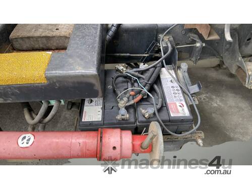 caption 1990 Ford F250 Single Cab Dual Wheel Rear Axle with Crane LPG/Petrol (Auto)