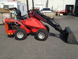 Mini Articulated Loader 35HP - picture1' - Click to enlarge