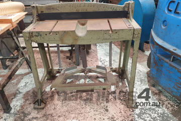 John Heine 21B Treadle Guillotine John Heine 21B Treadle Guillotine