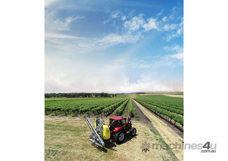 caption Hawk 1000L Linkage Sprayer with 12m Hydraulic Fold Boom