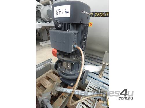 Multi-Stage Centrifugal Pump, In/Out Dia: 65mm