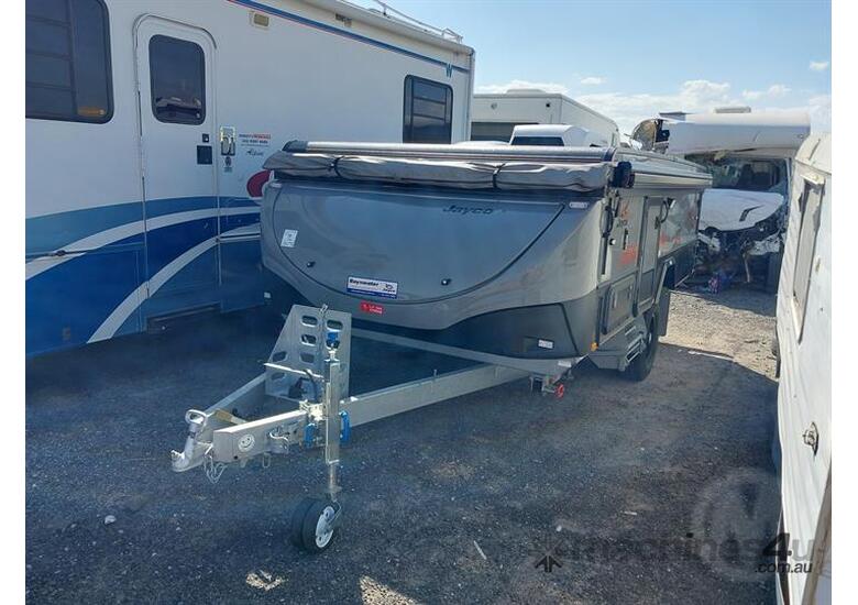 caption Jayco Swan