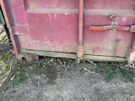 20 Foot Shipping Container - picture2' - Click to enlarge