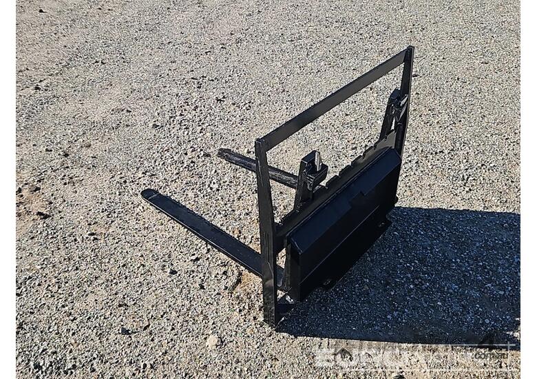 caption Unused Captok Forks to suit Mini Skidsteer Loader
