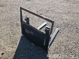 Unused Captok Forks to suit Mini Skidsteer Loader  - picture2' - Click to enlarge