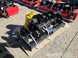 Unused Captok Hydraulic Auger Drive & 3 Augers to suit Skidsteer Loader  - picture1' - Click to enlarge