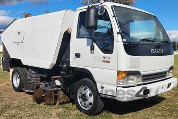 Isuzu NPR350 4x2 Automatic with Schwarze A4000 Street Sweeper Truck. Ex Council.