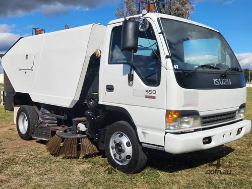Isuzu NPR350 4x2 Automatic with Schwarze A4000 Street Sweeper Truck. Ex Council.