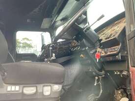 Kenworth K200 - picture0' - Click to enlarge