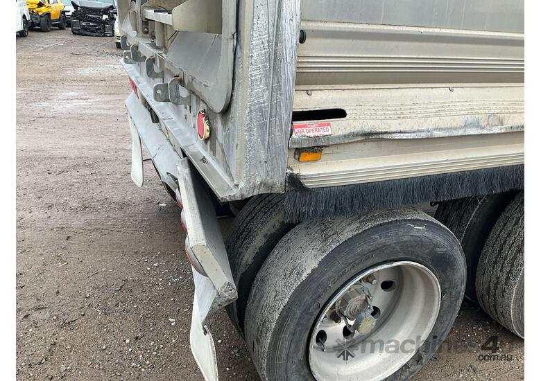 caption 2018 Tefco Quad Axle Tipping Dog Trailer