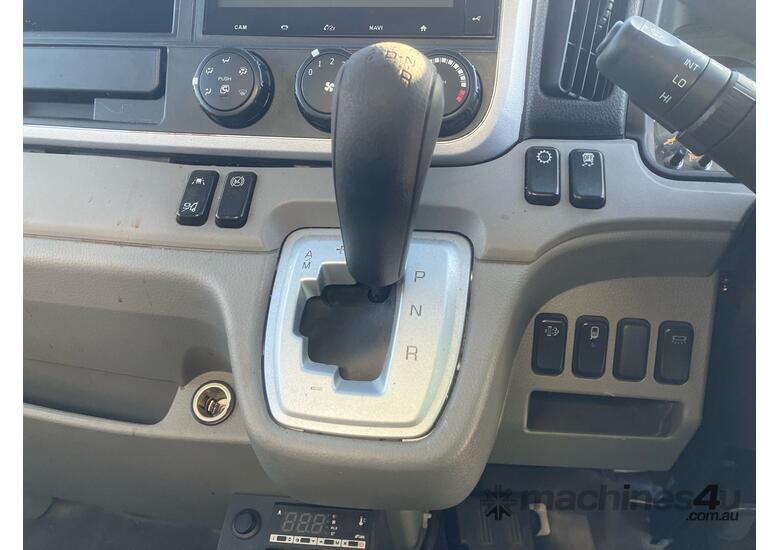 caption 2019 Mitsubishi Fuso Canter 515 Refrigerated Pantech