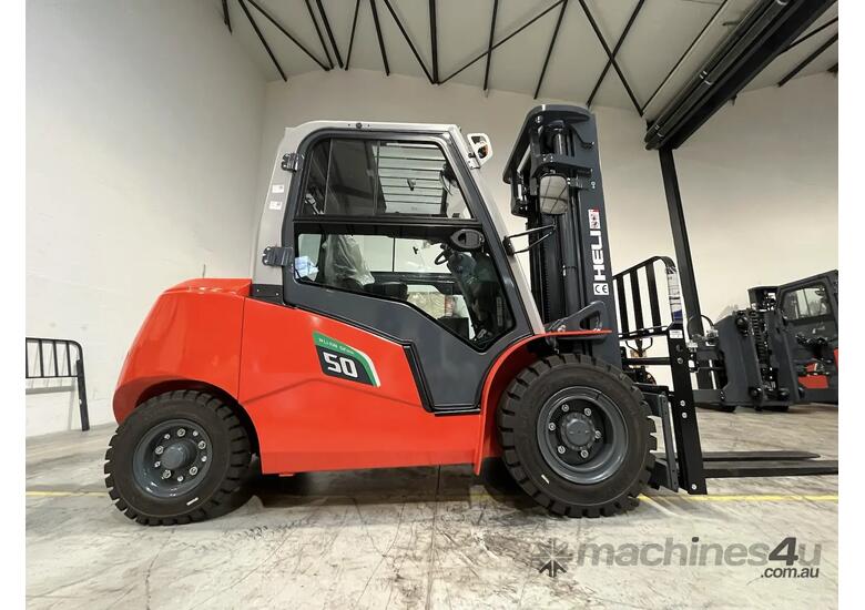 caption Heli G2 5T Electric Heavy Duty Li-Ion Forklift - 5 Year Battery Warranty
