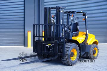 2025 Trident All-Terrain 4WD Forklift 2025 Trident All-Terrain 4WD Forklift