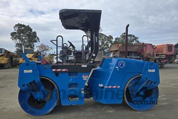 Caterpillar 2006   CB434D